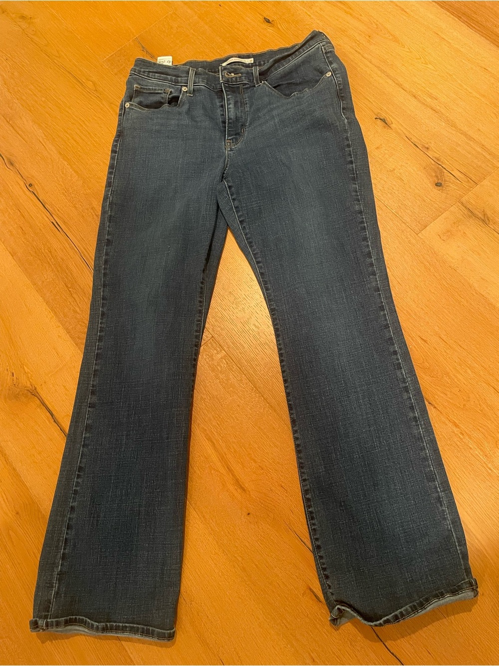 Levi’s Classic Bootcut Jeans in Blue Waist 10